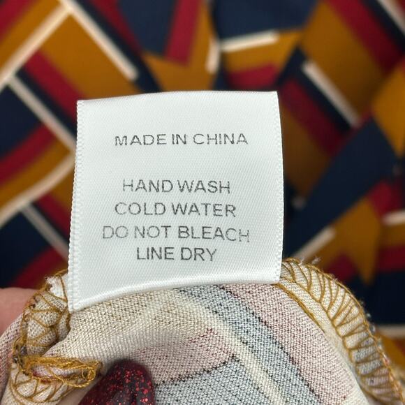 Forever 21 Romper Women Size S Multicolor Short Sleeve Geometric Tie Waist - Picture 11 of 15